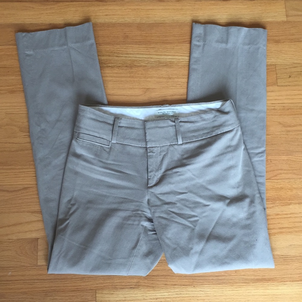 Banana republic the Sloan fit stretch straight leg